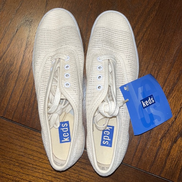 Keds Shoes Nwt Keds Cream Colored Shoes See Last Photo For Size
